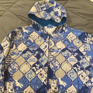 Tokyo Disney Resort 35th celebration sweatshirt